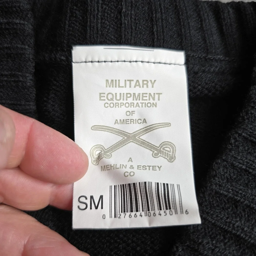 MILITARY EQUIPMENT CORPORATION OF AMERICA V-NECK SWEATER MENS SMALL BLACK